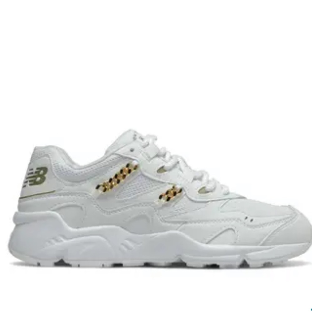 New Balance 850 Retro Sneaker